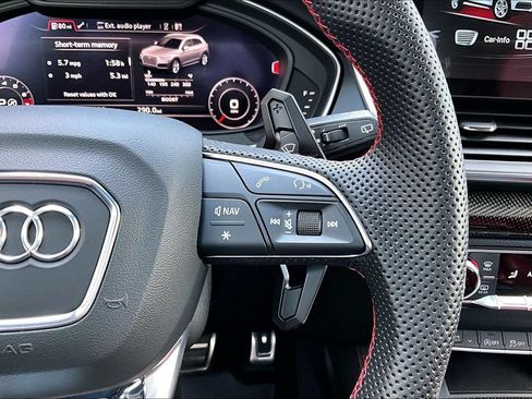 Used 2019 Audi SQ5 Prestige w/ Prestige Package AWD/4WD image 13