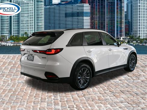 Used 2025 MAZDA CX-70 3.3 Turbo w/ Preferred Package AWD/4WD image 4