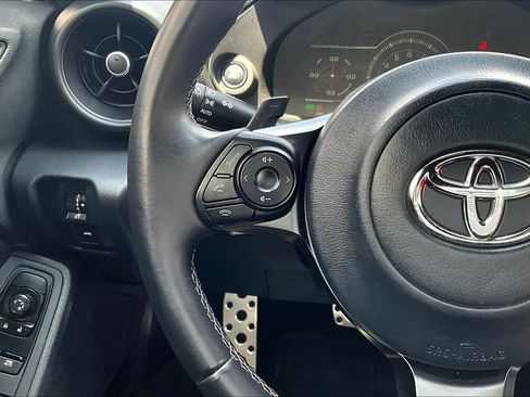 Used 2024 Toyota GR86 Premium RWD image 12