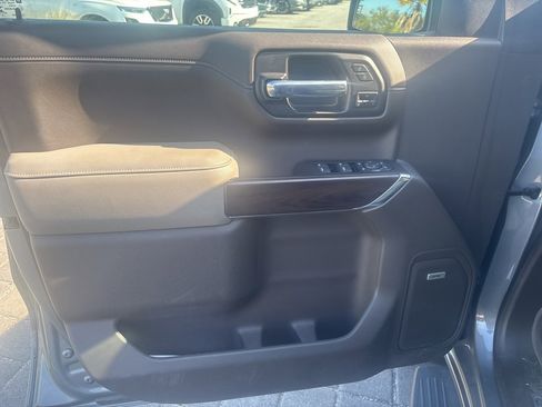 Used 2020 GMC Sierra 1500 SLT w/ SLT Premium Plus Package image 11