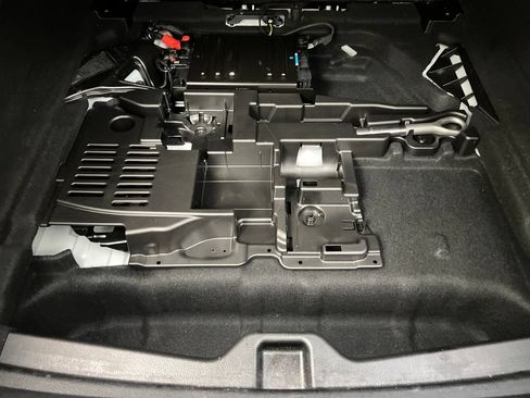 Used 2025 Mercedes-Benz CLA 250 4MATIC image 38