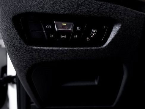 Used 2023 BMW M3 Competition w/ M Carbon Exterior Package image 44