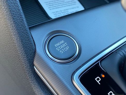 New 2026 Kia Sportage EX FWD image 19