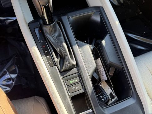 Used 2023 Honda Accord EX image 14