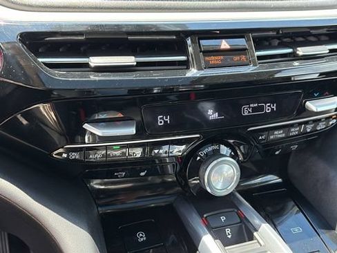 Used 2023 Acura MDX SH-AWD w/ Technology Package image 17