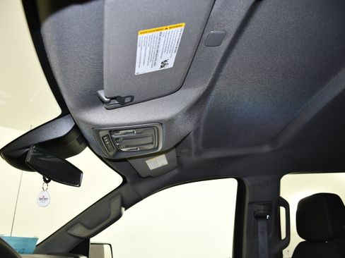 Used 2026 Chevrolet Silverado 1500 RST AWD/4WD image 40
