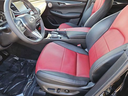 Used 2023 INFINITI QX50 Sport image 17