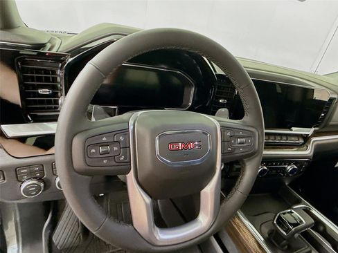 New 2026 GMC Sierra 1500 Elevation AWD/4WD image 5