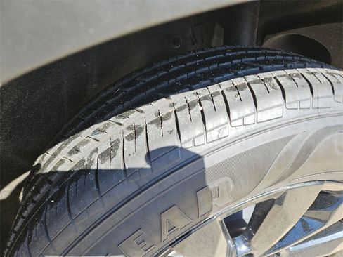 Used 2025 MAZDA CX-50 AWD 2.5 S w/ Premium Package image 27