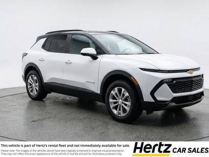 Used 2025 Chevrolet Equinox LT