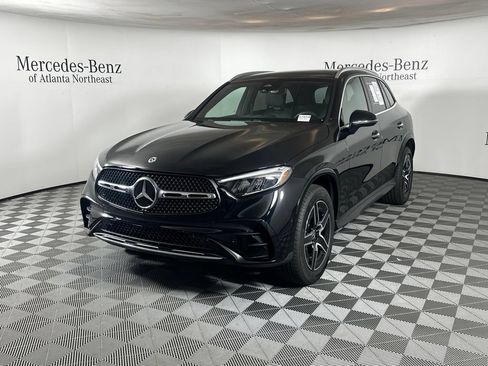 Certified 2026 Mercedes-Benz GLC 300 image 3