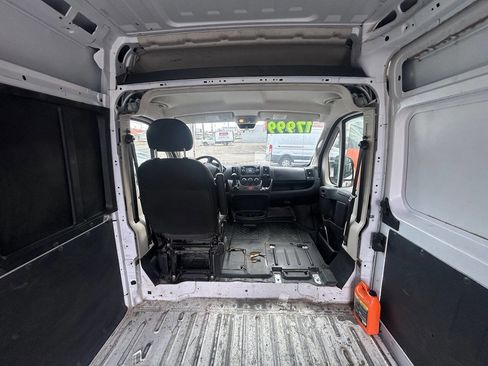 Used 2019 RAM ProMaster 2500 FWD image 9