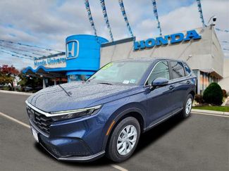 Used 2025 Honda CR-V LX video 1