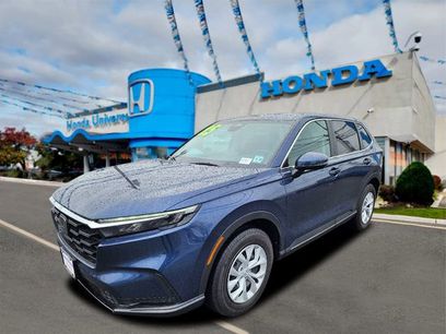 Used 2025 Honda CR-V LX