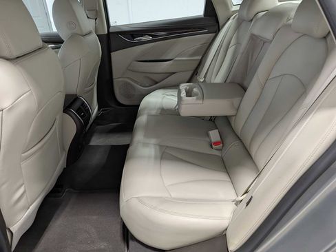 Used 2017 Buick LaCrosse Preferred image 22