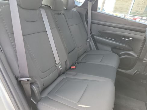 Certified 2026 Hyundai Tucson SE FWD image 26