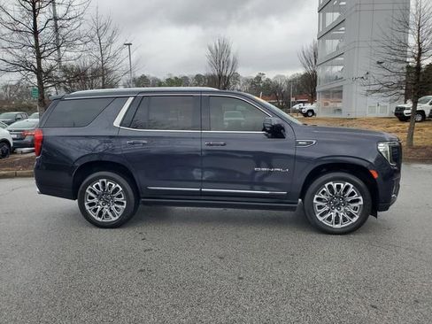 Used 2023 GMC Yukon Denali Ultimate image 2