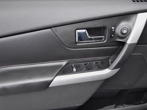 Used 2013 Ford Edge Limited FWD image 20
