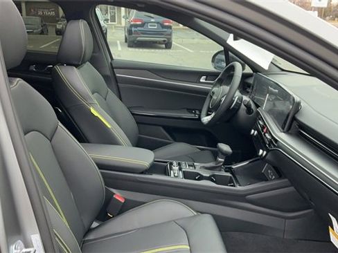 Certified 2025 Kia K5 GT image 37