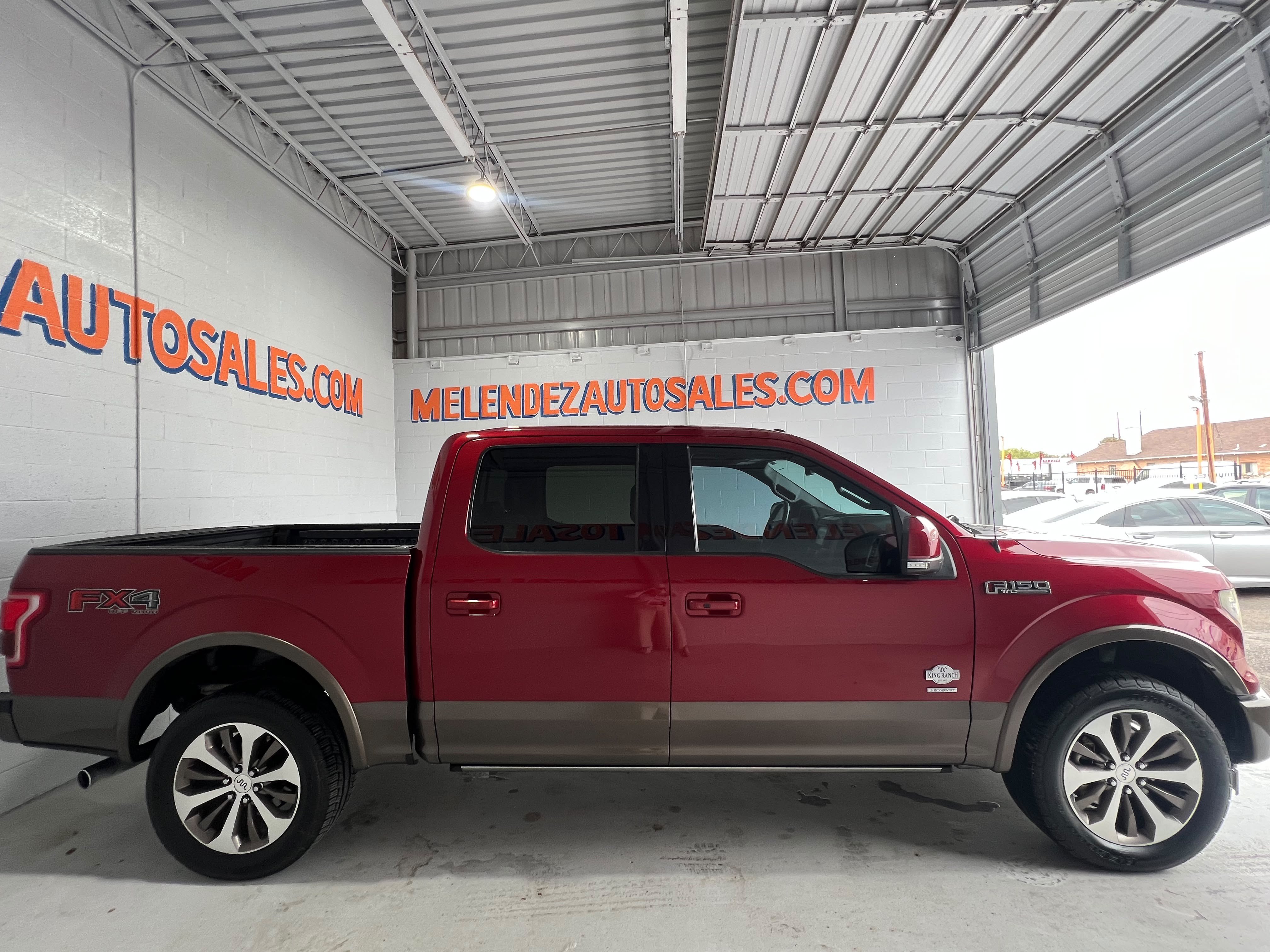 Used 2017 Ford F150 King Ranch w/ Equipment Group 601A Luxury AWD/4WD image 7