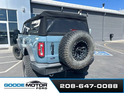 Used 2022 Ford Bronco Badlands AWD/4WD image 5