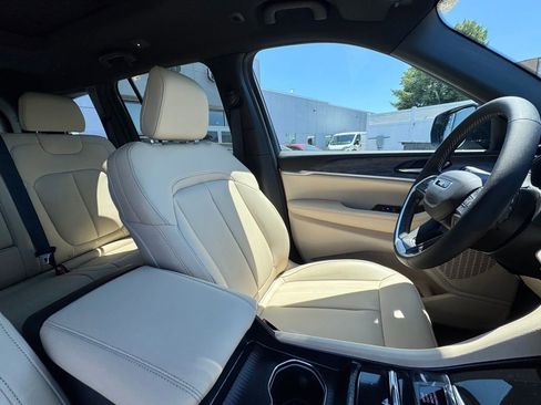 New 2026 Jeep Grand Cherokee Limited AWD/4WD image 20