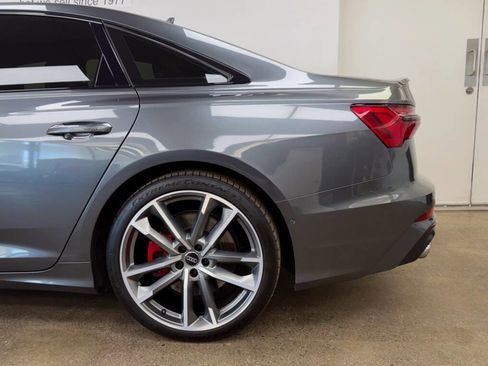 Used 2020 Audi S6 Premium Plus w/ S Sport Package image 11