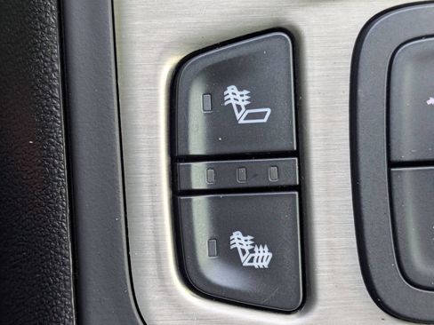 Used 2024 GMC Terrain Denali AWD/4WD image 22