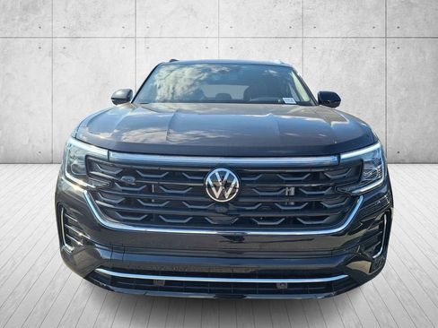 New 2026 Volkswagen Atlas Cross Sport SEL Premium R-Line AWD/4WD image 2