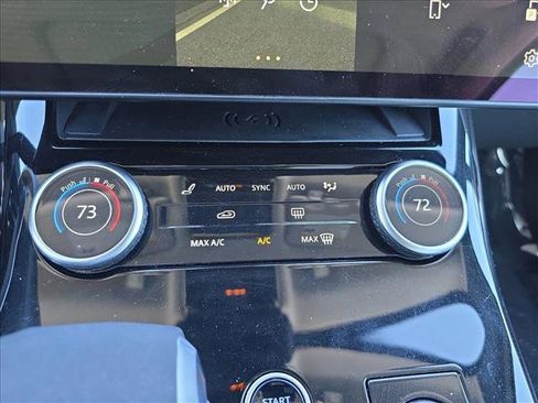 Used 2023 Land Rover Range Rover Sport SE image 22