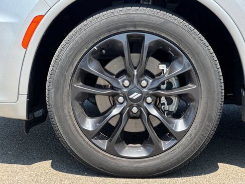 Used 2025 Dodge Durango GT AWD/4WD image 46