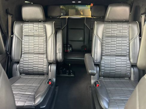 Used 2021 Cadillac Escalade Sport Platinum AWD/4WD image 32