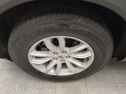 Used 2021 Ford Explorer 4WD image 31