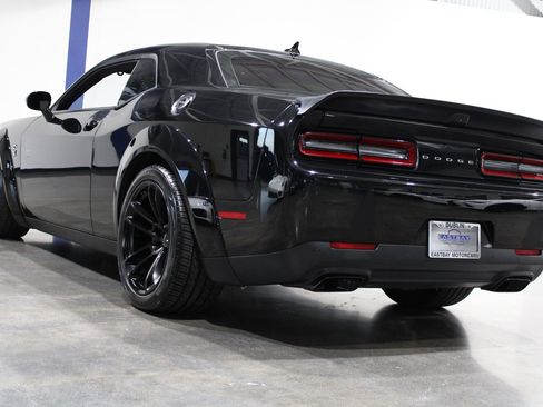 Used 2021 Dodge Challenger SRT Hellcat image 10