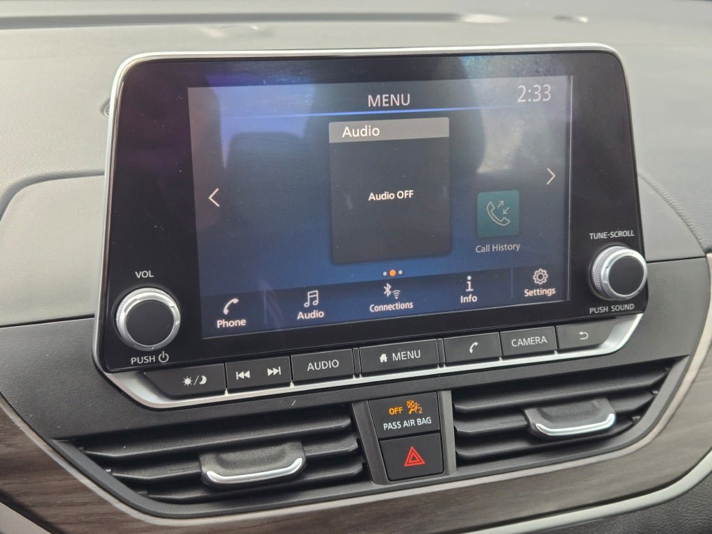 Used 2024 Nissan Altima 2.5 SV FWD image 22