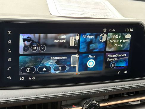 Used 2025 Nissan Ariya AWD image 22