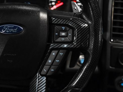 Used 2017 Ford F150 Raptor w/ Equipment Group 802A Luxury AWD/4WD image 19
