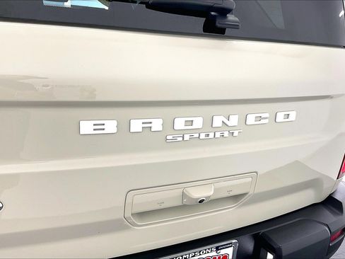 Used 2025 Ford Bronco Sport Badlands AWD/4WD image 31