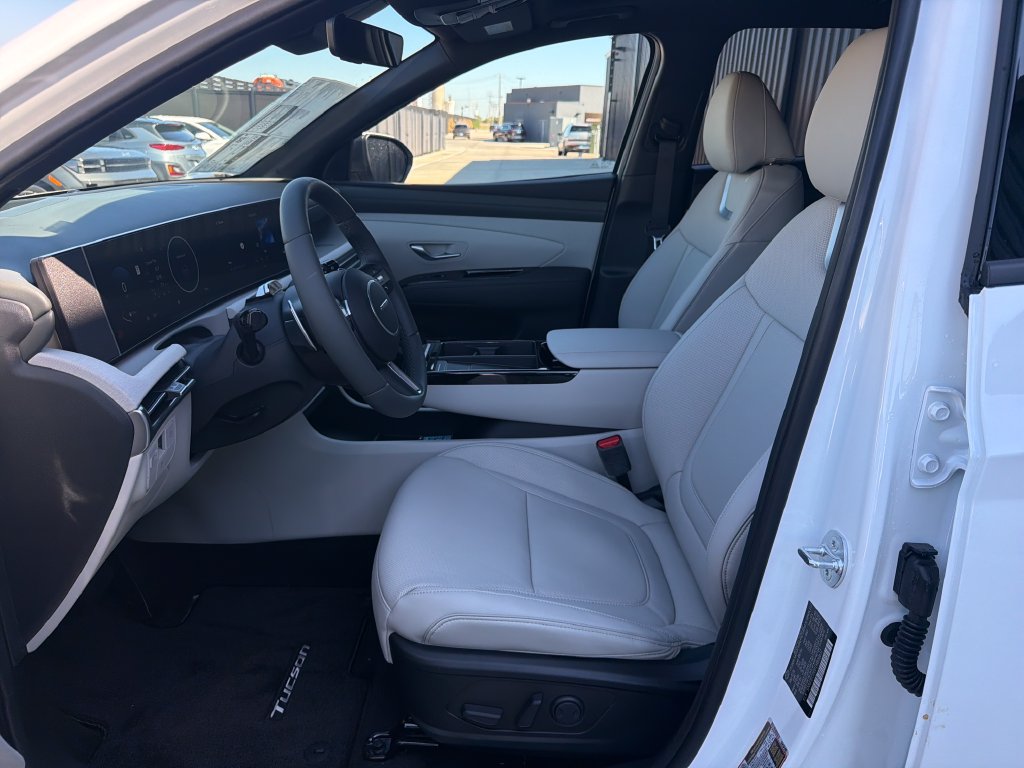 New 2026 Hyundai Tucson Limited AWD/4WD image 15