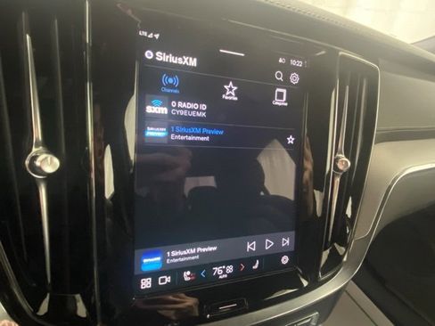 Used 2025 Volvo S60 T8 Ultra image 20