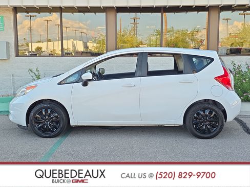 Used 2016 Nissan Versa Note SV FWD image 4