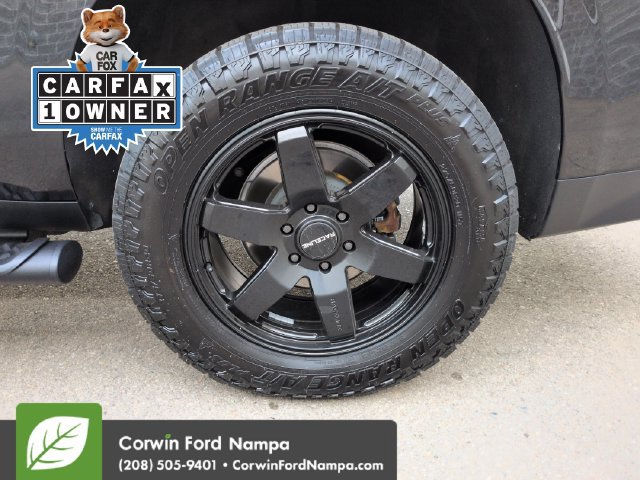 Used 2023 Chevrolet Suburban Z71 w/ Off-Road Capability Package AWD/4WD image 35