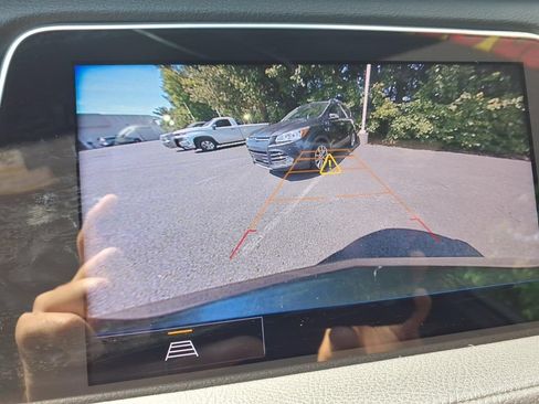 Used 2023 Cadillac XT4 Premium Luxury FWD image 10