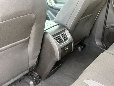 Used 2025 Chevrolet Blazer LT image 24