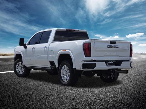 Used 2024 GMC Sierra 2500 Denali Ultimate AWD/4WD image 22