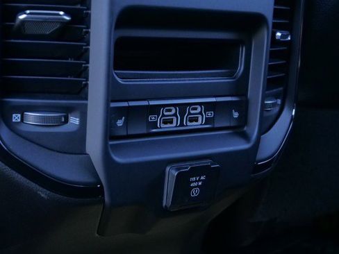 Used 2023 RAM 3500 Limited image 37