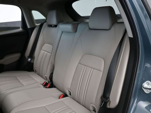 Used 2024 Honda HR-V EX-L image 35