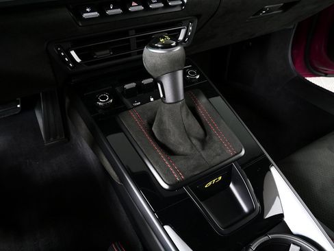 Certified 2024 Porsche 911 GT3 image 19