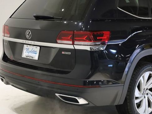 Used 2021 Volkswagen Atlas SE w/ Panoramic Sunroof Package image 6
