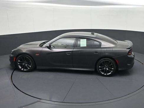 Used 2022 Dodge Charger Scat Pack RWD image 22